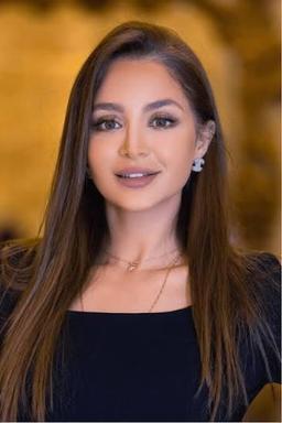 روزينا عامر اللاذقاني.jpg