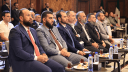 استقبل رئيس الجمهورية العربية السورية، السيد أحمد الشرع، وفدًا من الفعاليات المجتمعية في محافظة إدلب، ضمّ عددًا من الوزراء، إلى جانب أكاديميين وسياسيين وأعضاء في النقابات المهنية. 13-8-2025-2.jpg