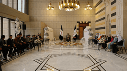 لقاء الشرع مع الأطفال2.jpg