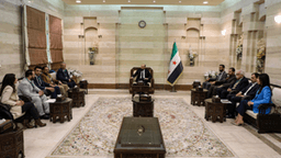 استقبال رئيس مجلس الوزراء لوفداً من المجلس السوري الفرنسي 18-2-2025 (2).jpg