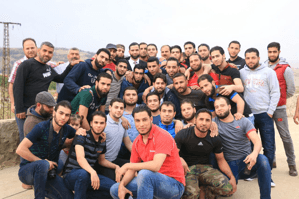 مؤيد حبيب وشبان من داريا.jpg