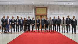 الشرع يلتقي وفداً من مجموعة CMACGM 19-8-2025-3.jpg