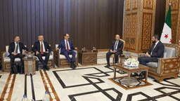 رئاسة الجمهورية العربية السورية- الشرع يلتقي إبراهيم كالن في العاصمة دمشق 18-9-2025-1.jpg