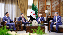 استقبل وزير الخارجية والمغتربين السيد أسعد حسن الشيباني سفير مملكة البحرين لدى الجمهورية العربية السورية 10-7-2025-1.jpg