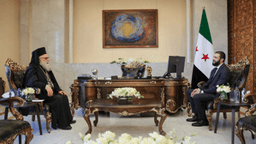 الشرع يلتقي البطريرك يوحنا العاشر اليازجي في دمشق 16-8-2025-2.jpg