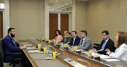 اجتماع الشرع مع وزارة التربية.jpg