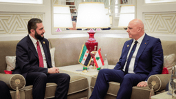 رئاسة الجمهورية العربية السورية- الشرع يلتقي جوزاف عون على هامش أعمال القمة العربية الإسلامية الطارئة 15-9-2025-3.jpg