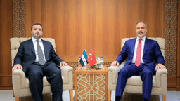 لقاء ثنائي جمع وزير الخارجية والمغتربين السيد أسعد حسن الشيباني ونظيره التركي السيد هاكان فيدان 25-8-2025.jpg