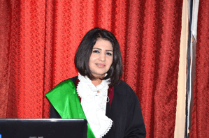 لينا عيزوقي.jpg