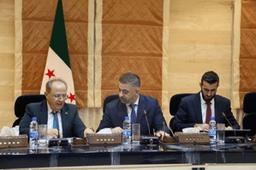معاون الأمين العام لرئاسة الجمهورية لشؤون مجلس الوزراء السيد علي كده يعقد اجتماعًا مع وزير التعليم العالي والبحث العلمي 23-6-2025.jpg