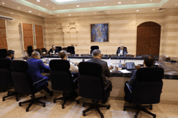 لقاء علي كده مع المرشحين لرئاسة الجامعات السورية 2-6-2025-3.jpg