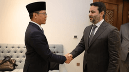 الشيباني يلتقي وزير الخارجية الأندونيسي.jpg