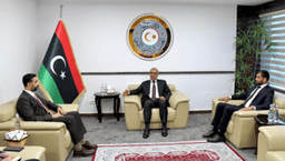 التقى الوفد التقني لوزارة الخارجية والمغتربين بعضو المجلس الرئاسي في دولة ليبيا الشقيقة السيد عبد الله اللافي 4-8-2025-1.jpg